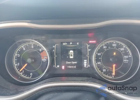 2016 Jeep Cherokee Sport z USA, uszkodzony, nr VIN 1C4PJMAB6GW220298